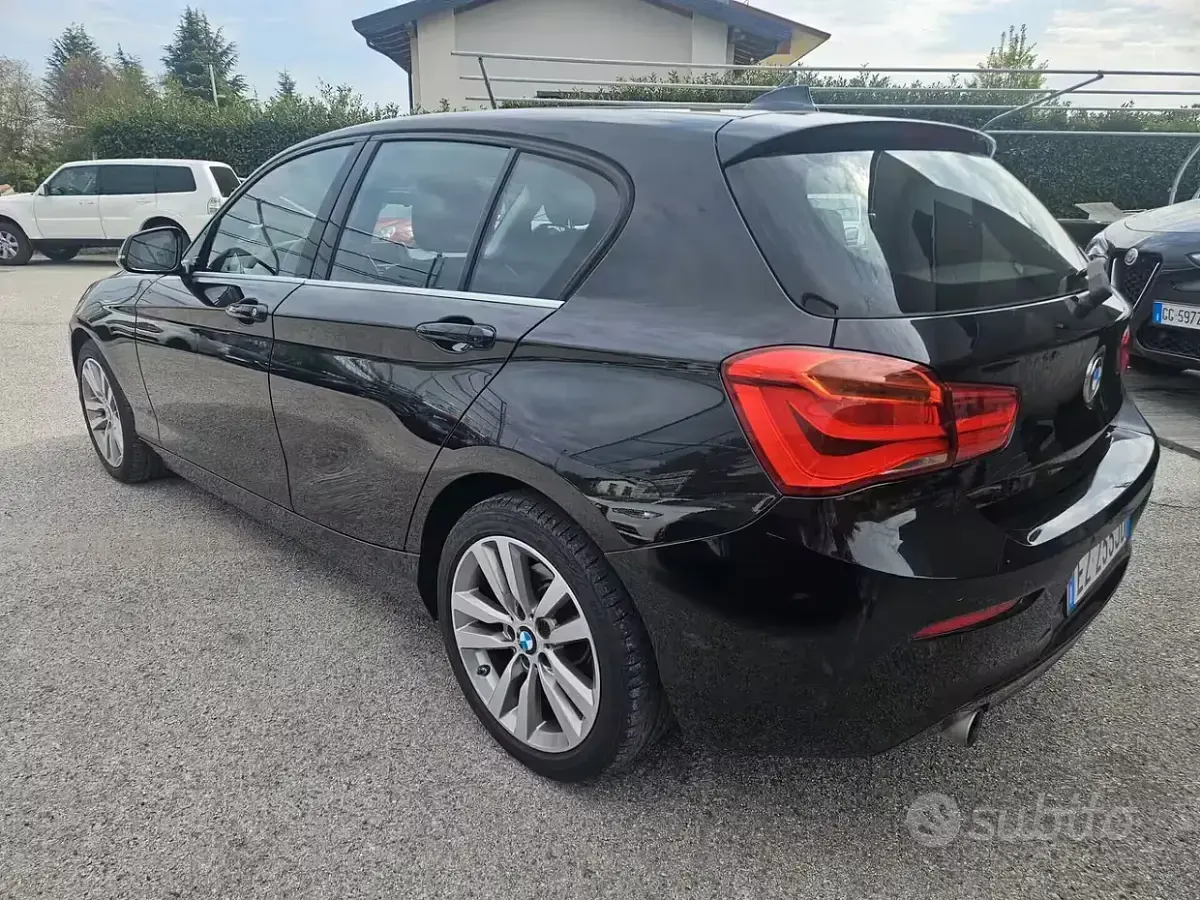 Usata BMW 116 Advantage 116 CV (85 kW) 2015 Nero Utilitaria