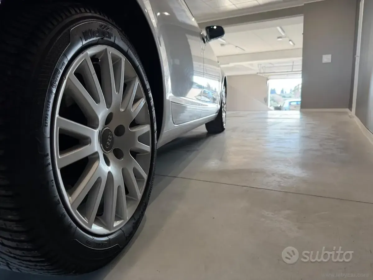 Usata Audi A6 140 CV (102 kW) 2007 Grigio Berlina