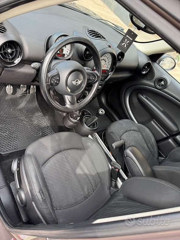 Usata Mini Countryman 142 CV (104 kW) 2013 Marrone SUV