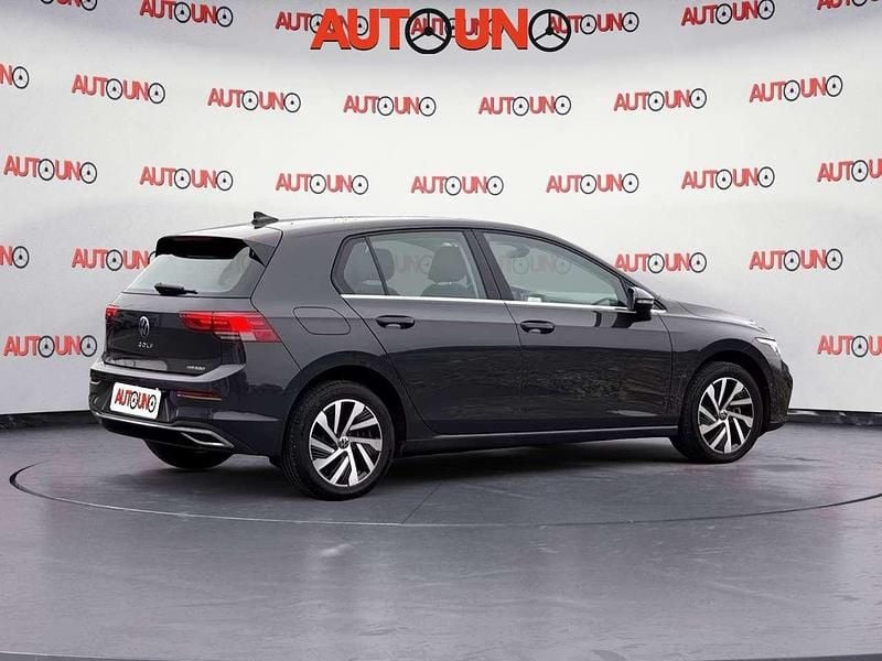 Usata VW Golf VIII Style 204 CV (150 kW) 2022 Grigio Utilitaria