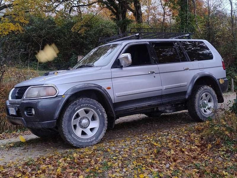 Usata Mitsubishi Pajero Sport 116 CV (85 kW) 2004 Argento SUV
