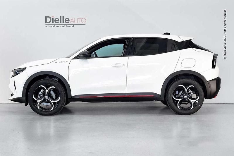 Nouvelle Alfa Romeo Junior Edizione Speciale 145 ch (106 kW) 2025 Blanc SUV