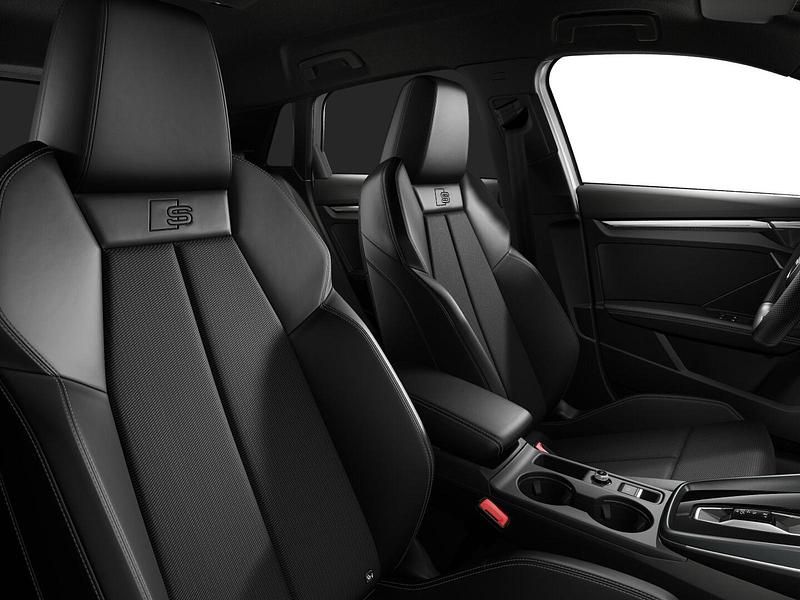 Nuova Audi A3 Sportback e-tron S-Line 204 CV (150 kW) 2026 Bianco Utilitaria
