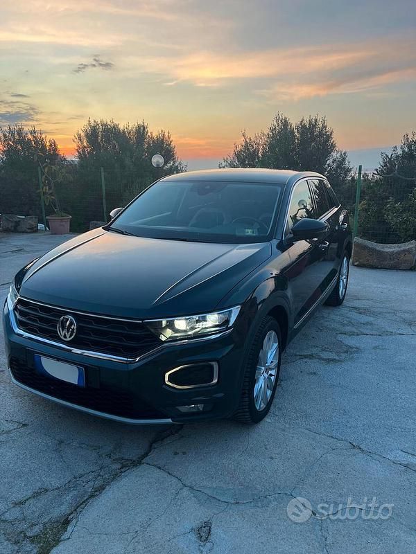 Usata VW T-Roc Advance 116 CV (85 kW) 2020 Grigio SUV