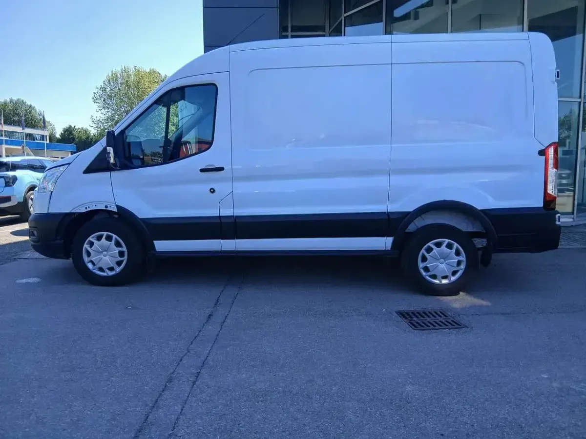 Usata Ford Transit 131 CV (96 kW) 2020 Bianco Furgone