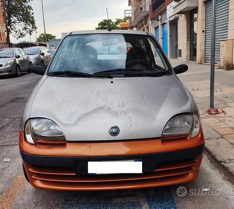Usata Fiat Seicento 54 CV (39 kW) 2001 Utilitaria