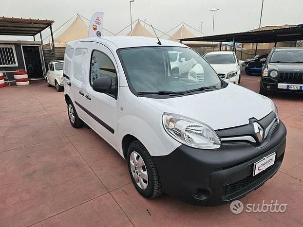 Usata Renault Kangoo 68 CV (50 kW) 2020 Bianco Monovolume