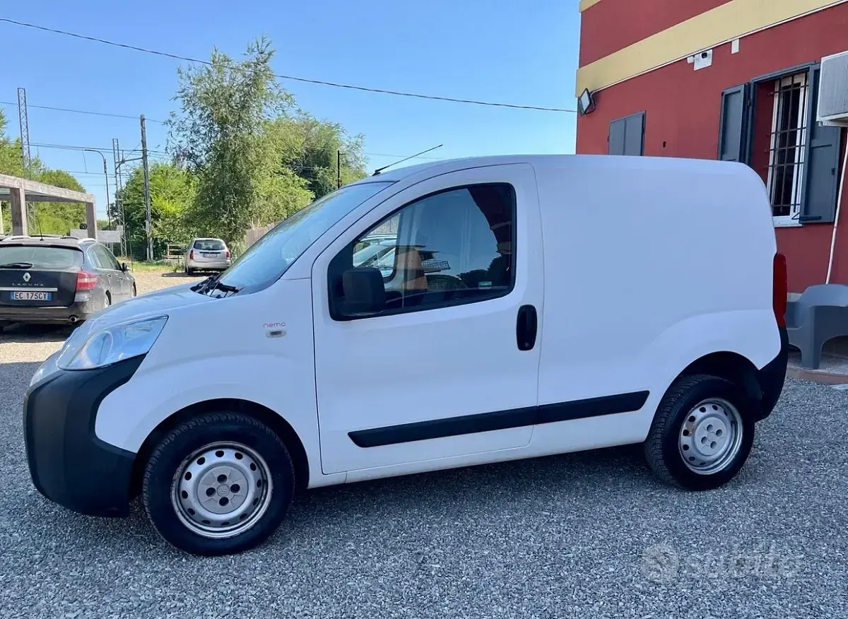 Usata Citroën Nemo 68 CV (50 kW) 2010 Bianco Monovolume
