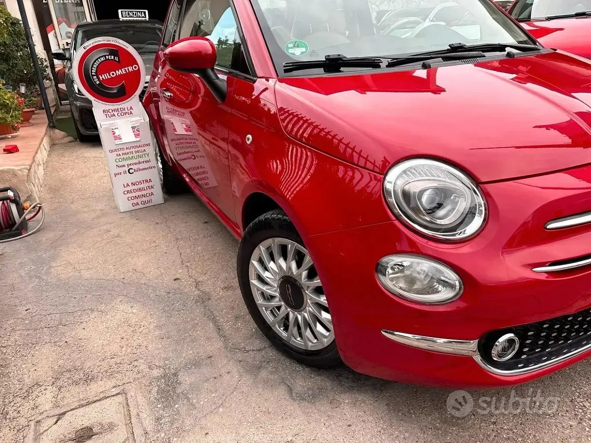 Usata Fiat 500 Lounge 69 CV (50 kW) 2019 Rosso Utilitaria