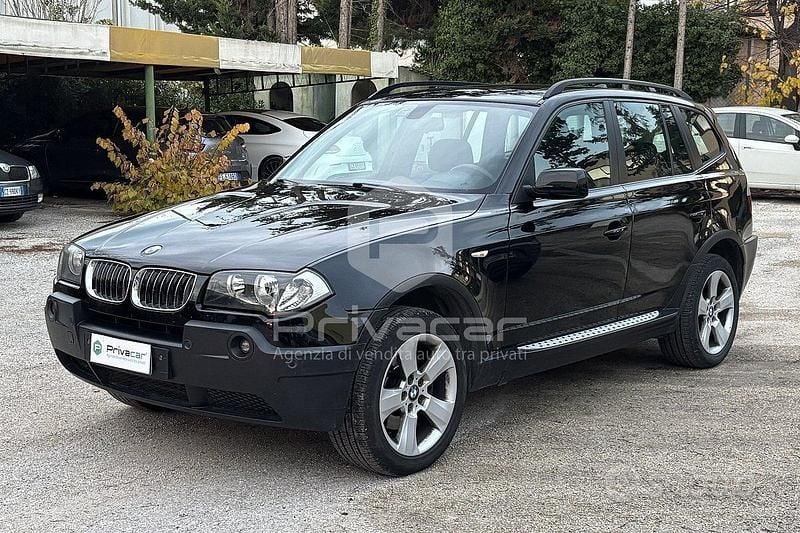 Nero Usata 2005 BMW X3 SUV | 3900 € (Buon prezzo) - Immagine 1/4