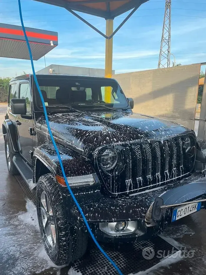 Usata Jeep Wrangler Sahara 200 CV (147 kW) 2020 Nero SUV