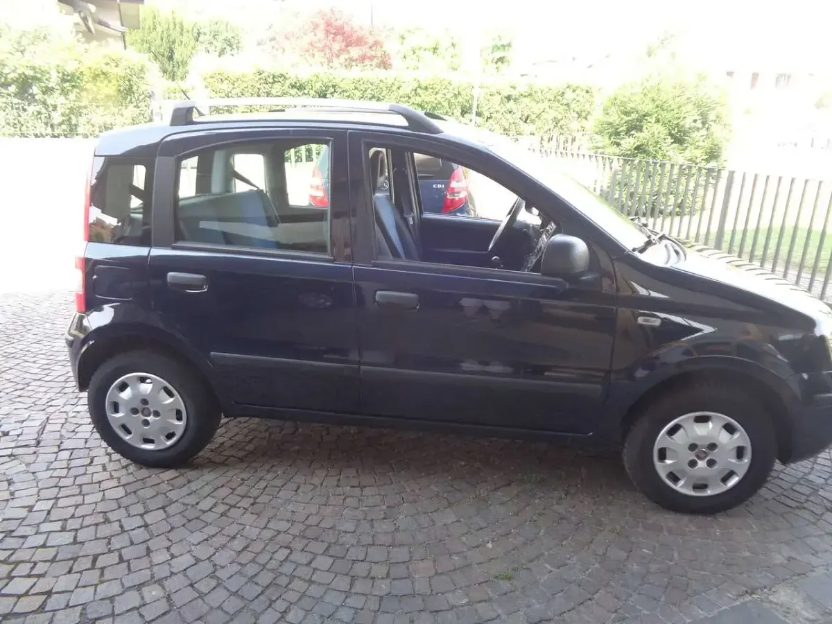 Usata Fiat Panda 75 CV (55 kW) 2012 Blu/azzurro Utilitaria