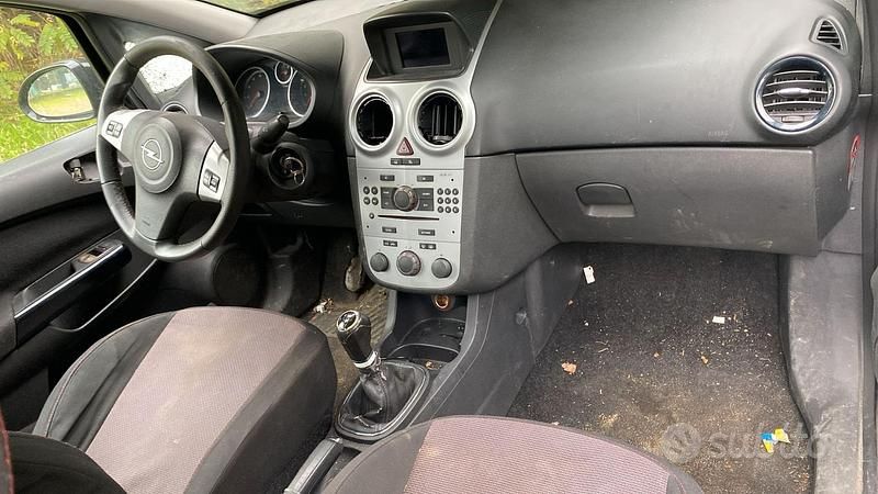 Occasion Opel Corsa 80 ch (58 kW) 2006 Noir Berline