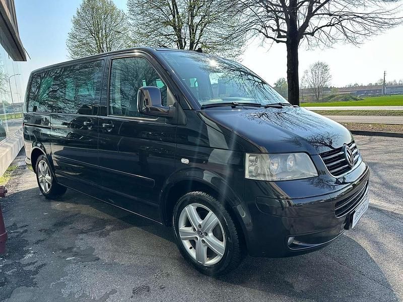Usata VW Multivan Highline 174 CV (127 kW) 2007 Nero metalizzato perla Furgone