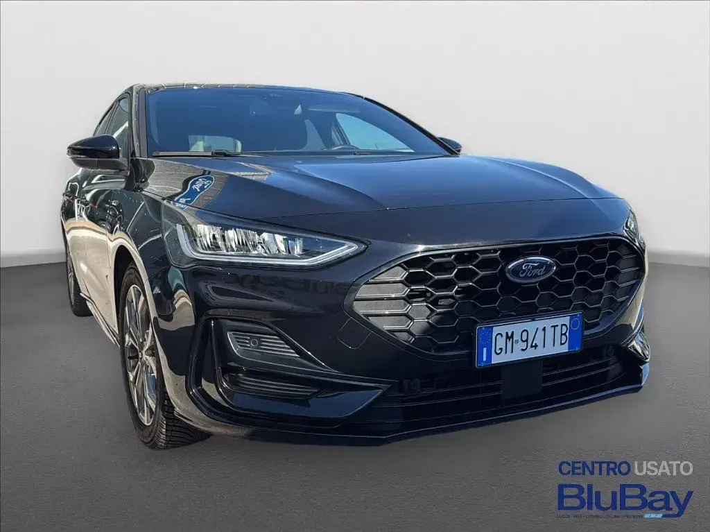 Usata Ford Focus ST-Line X 125 CV (91 kW) 2023 Agate black (metallizzato) Berlina