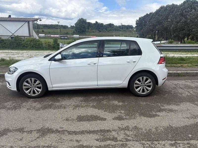 Usata VW Golf Sportsvan Trendline 116 CV (85 kW) 2019 Monovolume