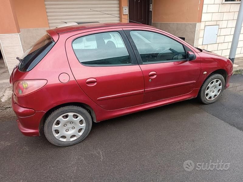 Usata Peugeot 206 2005 Utilitaria