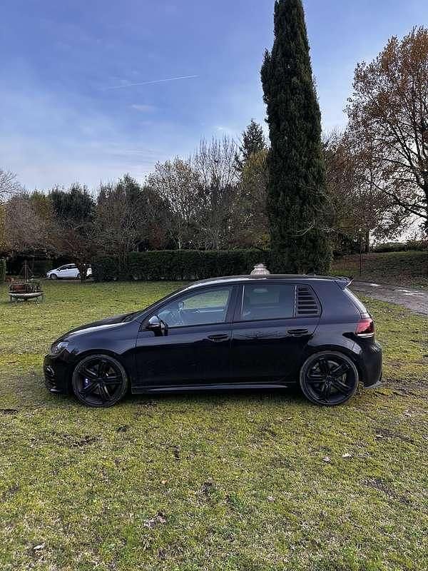 Usata VW Golf VI R 272 CV (200 kW) 2010 Utilitaria