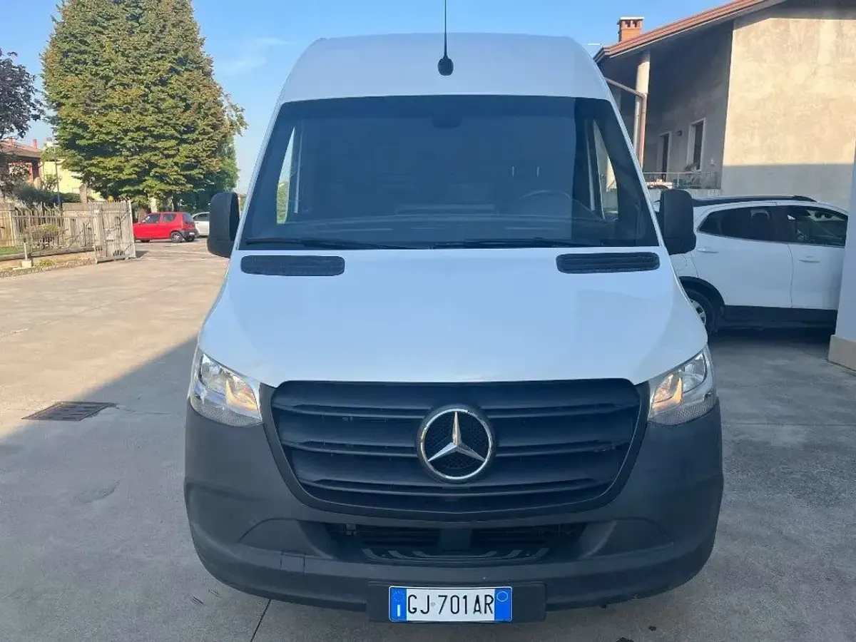 Usata Mercedes Sprinter 114 CV (83 kW) 2022 Bianco Furgone