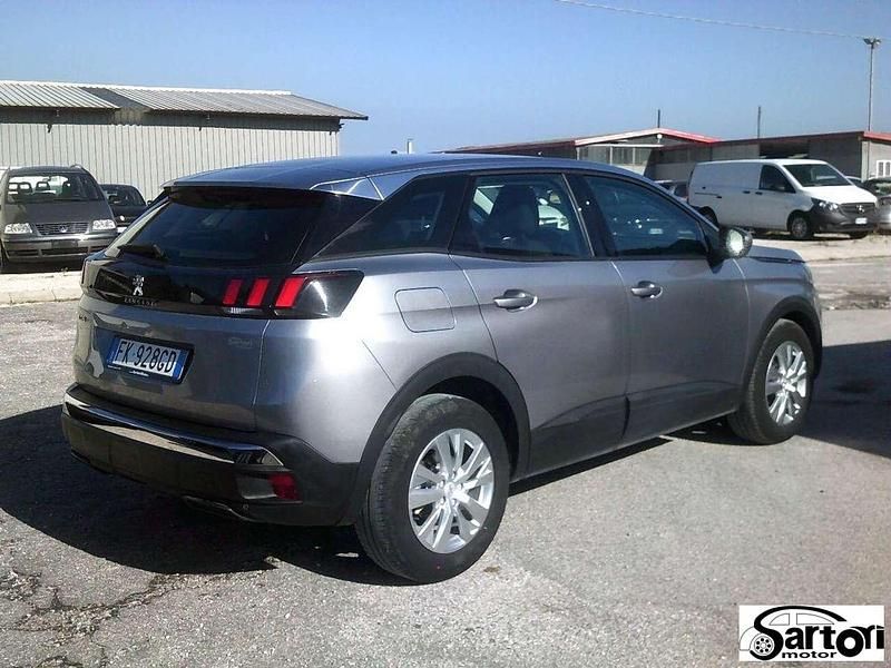 Usata Peugeot 3008 88 CV (64 kW) 2017 Argento Berlina