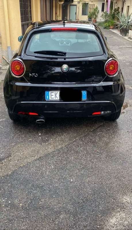 Usato 2011 Alfa Romeo MiTo 1.4 Benzin 105 CV (6.900 €)
