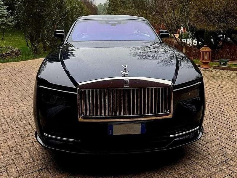 Usata Rolls Royce Spectre 189 kW (258 CV) 2024 Nero Coupé