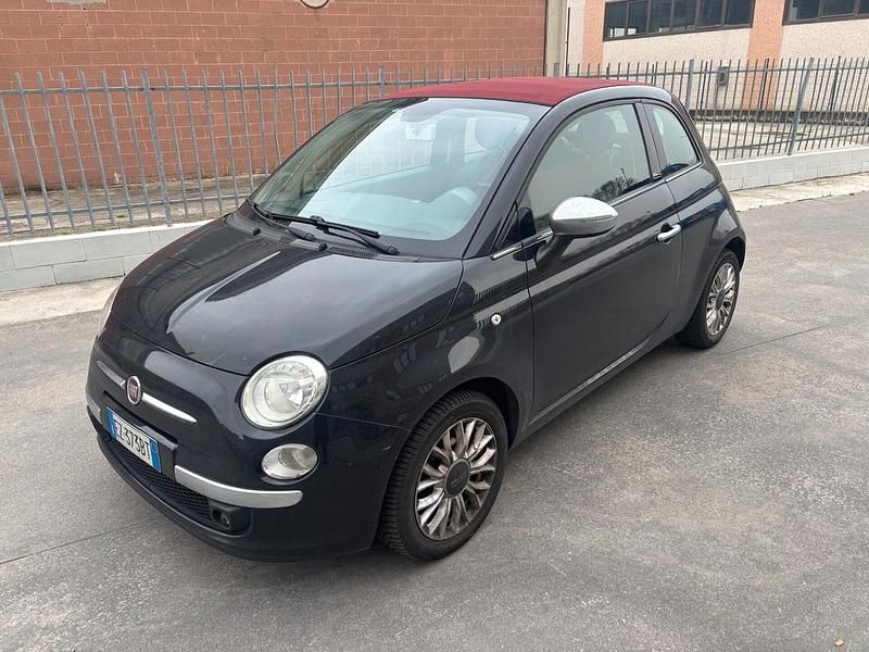 Usata Fiat 500C Lounge 85 CV (62 kW) 2015 Nero Cabrio