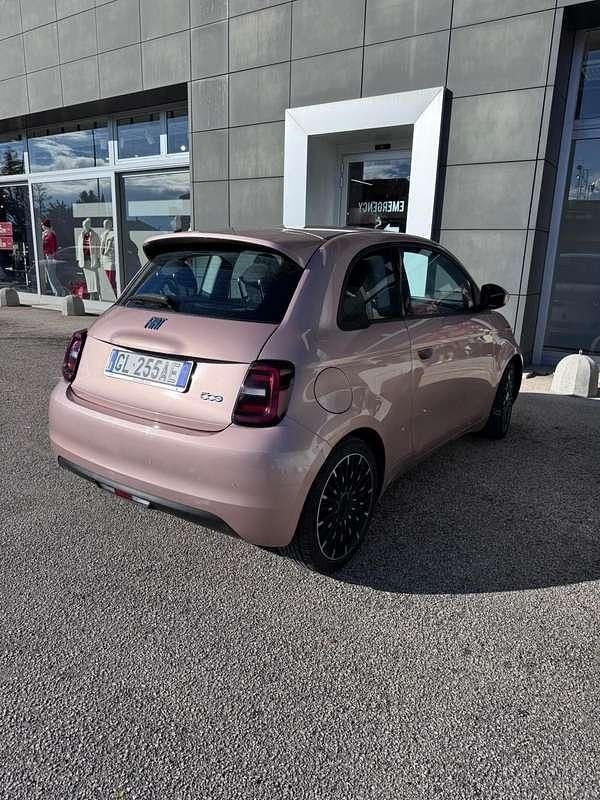 Usata Fiat 500e Icon 86 kW (118 CV) 2022 Utilitaria
