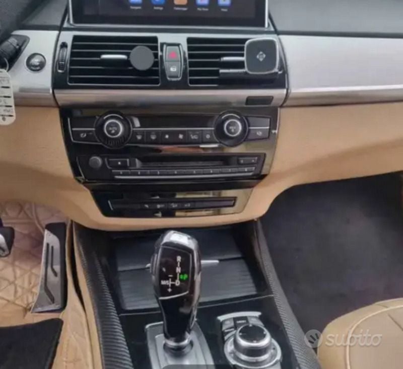 Usata BMW X5 245 CV (180 kW) 2011 Grigio SUV