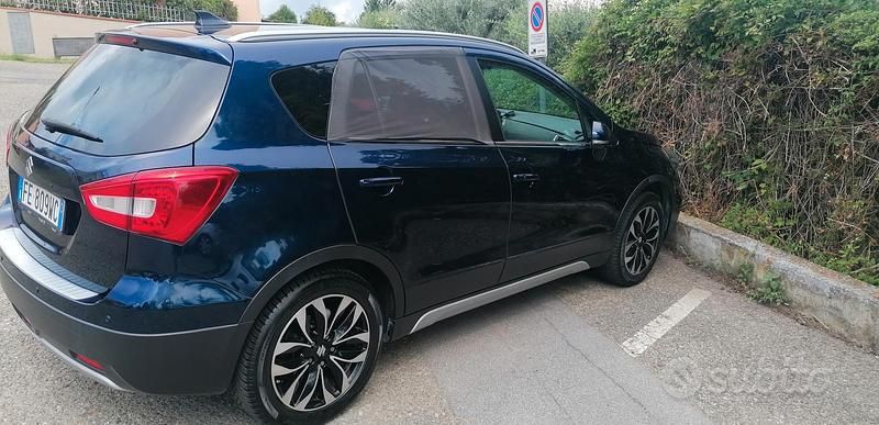 Usata Suzuki SX4 S-Cross 120 CV (88 kW) 2016 Blu Berlina