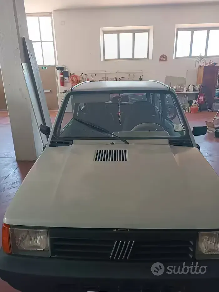 Käytetty Fiat 1100 54 HP (39 kW) 2002 Sedan