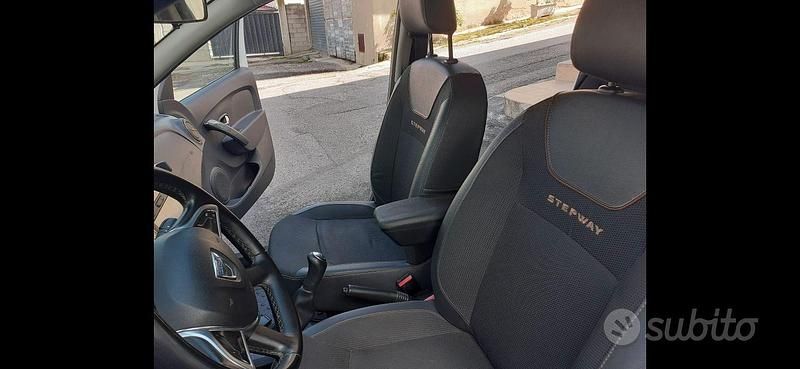 Usata Dacia Sandero 90 CV (66 kW) 2017 Bianco Berlina