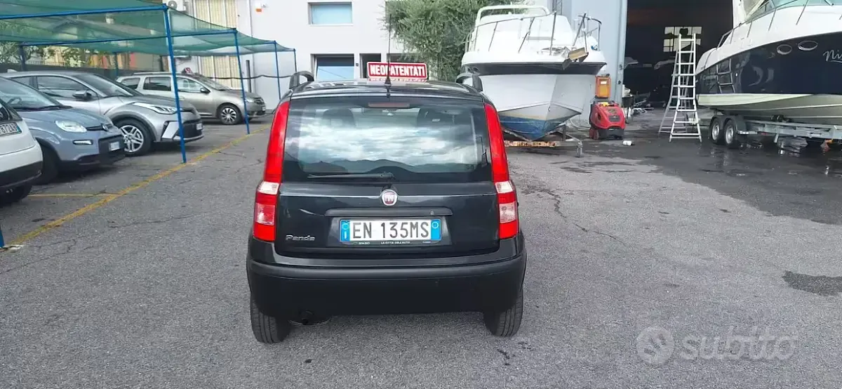 Usata Fiat Panda Classica 69 CV (50 kW) 2012 Nero Utilitaria