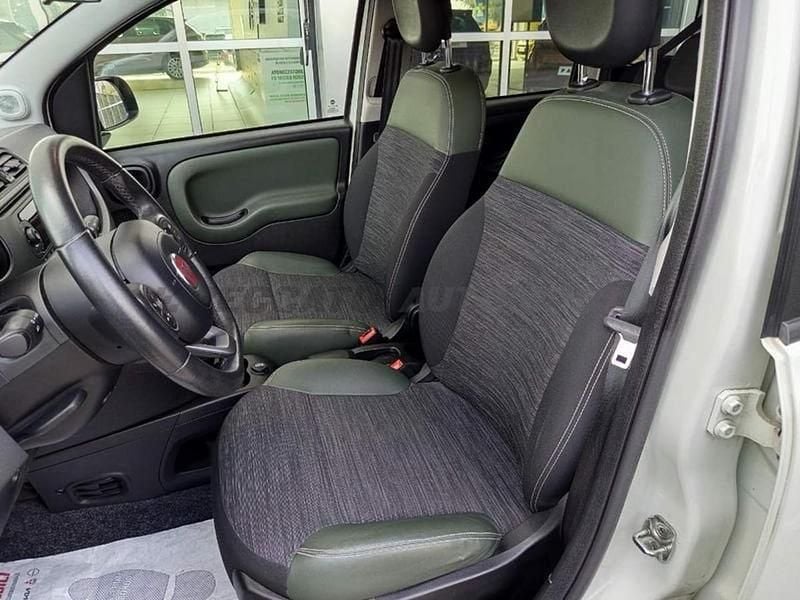 Usata Fiat Panda 4x4 S 86 CV (63 kW) 2017 Bianco Utilitaria