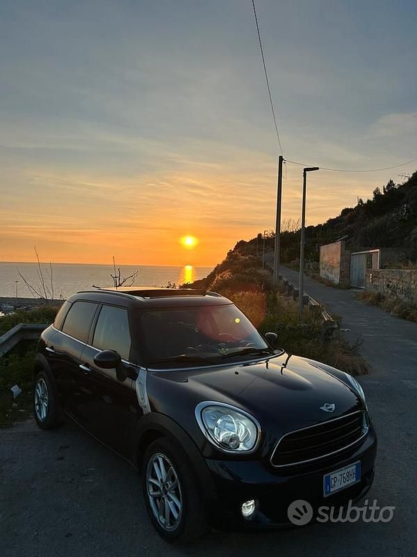 Blu Usata 2016 Mini Countryman SUV | 10.000 € (Buon prezzo) - Immagine 1/4