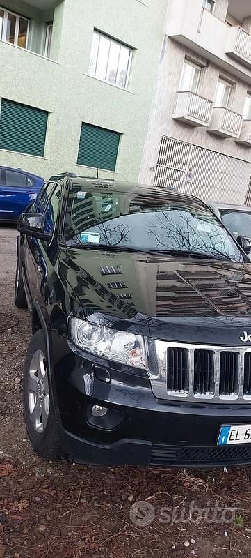 Usata Jeep Grand Cherokee 190 CV (139 kW) 2011 Nero SUV