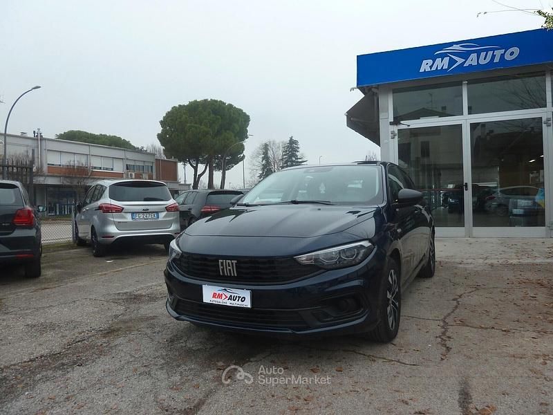 Blu Usata 2021 Fiat Tipo Business Tre volumi | 11.900 € (Buon prezzo) - Immagine 1/4
