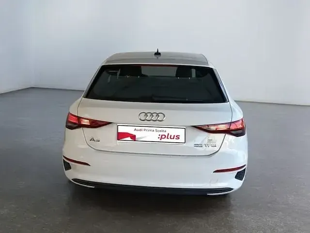 Usata Audi A3 Business 150 CV (110 kW) 2022 Bianco ibis Berlina