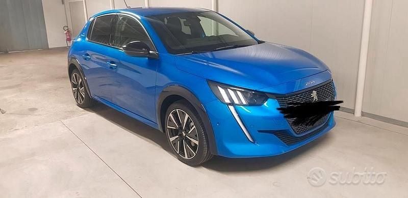 Blu Usata 2022 Peugeot 208 GT Due volumi | 17.000 € - Immagine 1/4