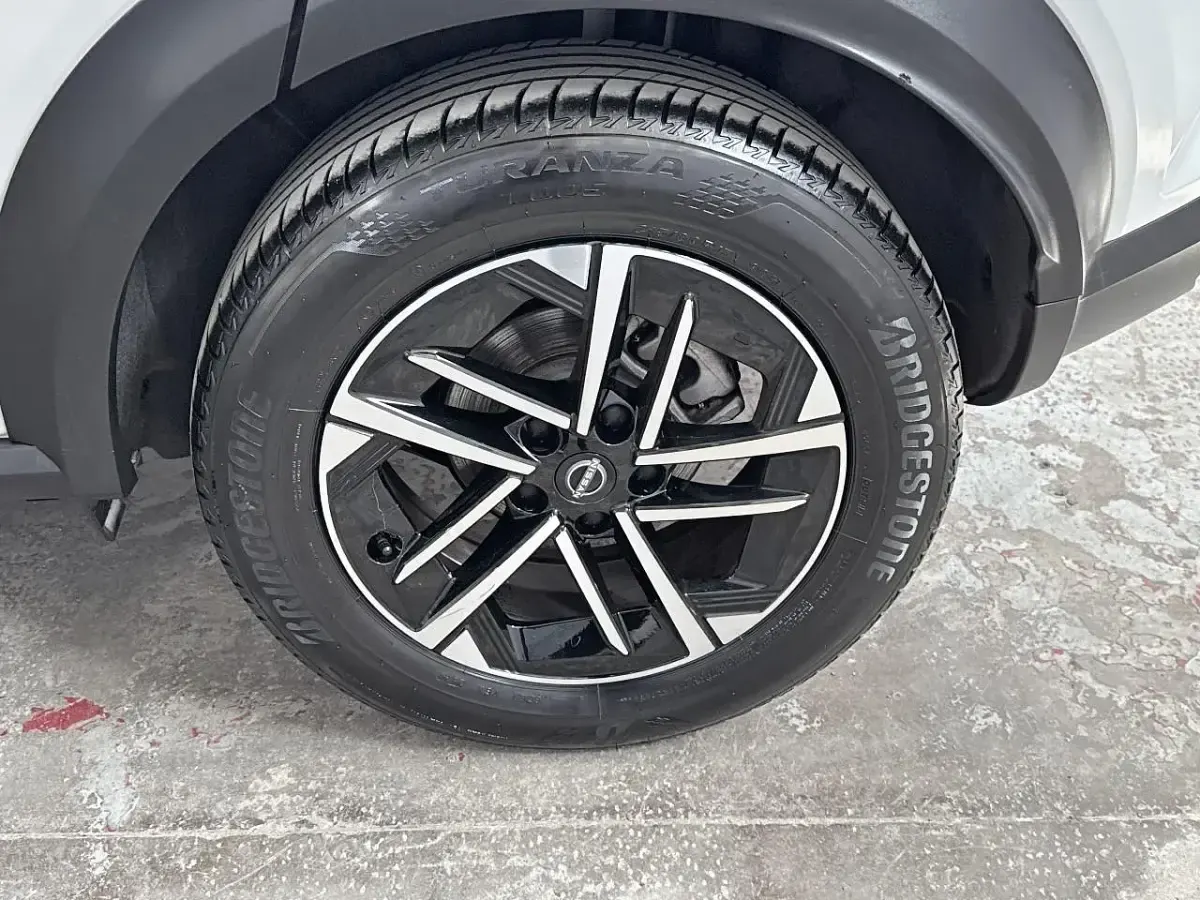 Usata Nissan Juke N-Connecta 114 CV (83 kW) 2024 Bianco SUV