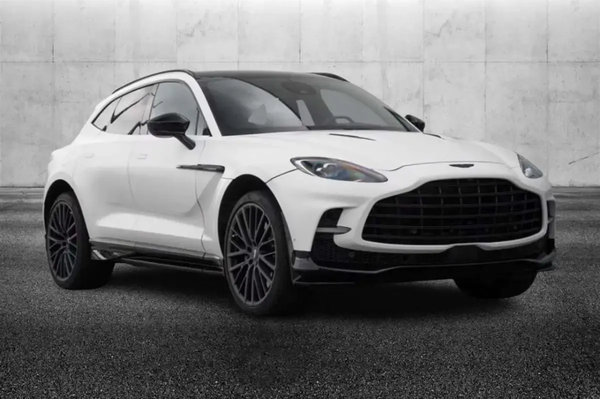 Usata Aston Martin DBX 707 CV (519 kW) 2023 Bianco SUV
