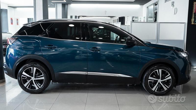 Usata Peugeot 3008 GT 131 CV (96 kW) 2022 Blu SUV