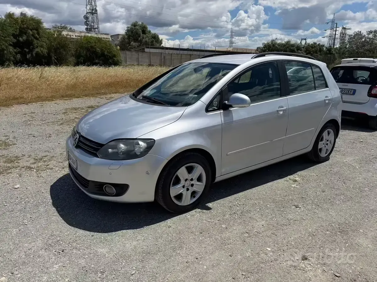 Usata VW Golf Plus Cross 122 CV (89 kW) 2009 Grigio Monovolume
