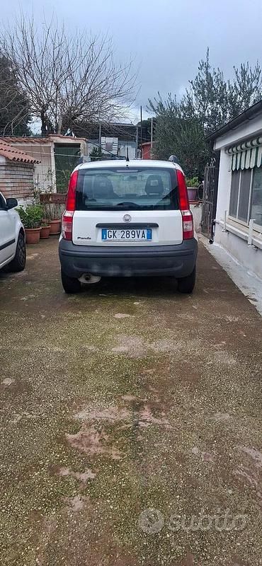 Bianco Usata 2009 Fiat Panda | 2500 € - Immagine 1/3