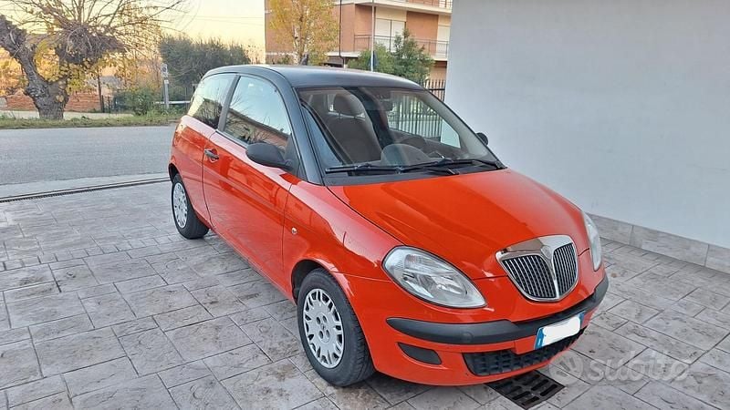Usata Lancia Ypsilon 2006 Utilitaria