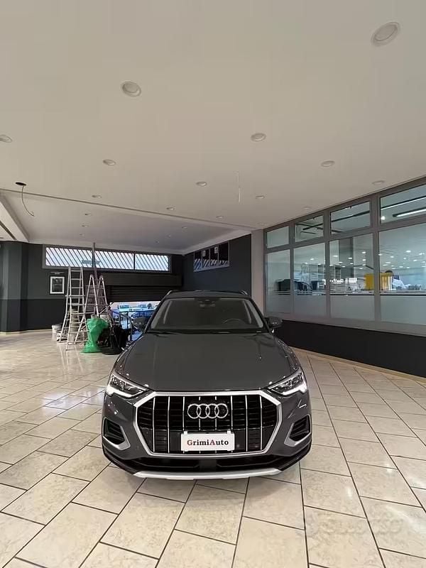 Usata Audi Q3 Advanced 150 CV (110 kW) 2021 Grigio SUV