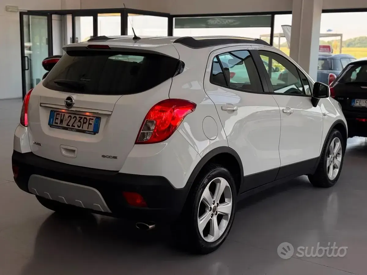 Usata Opel Mokka 131 CV (96 kW) 2014 Bianco SUV