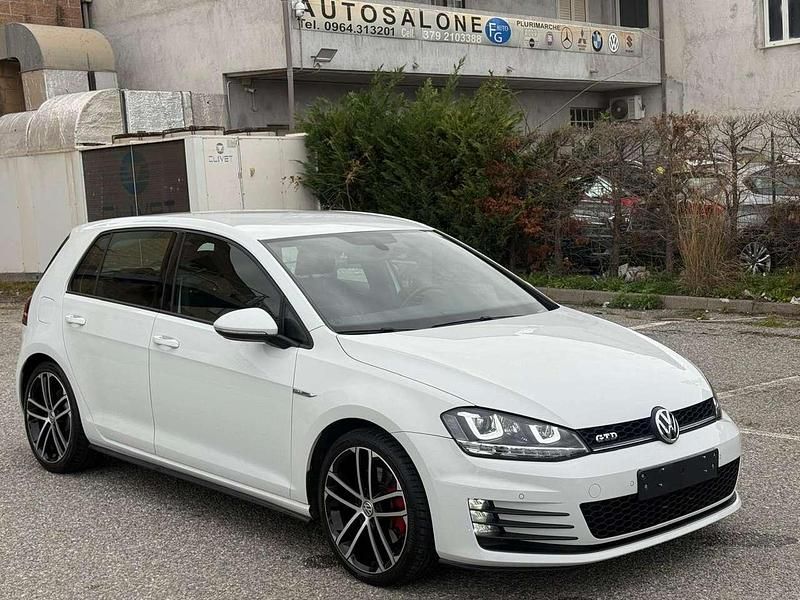 Usata VW Golf VII Business 184 CV (135 kW) 2015 Bianco Berlina