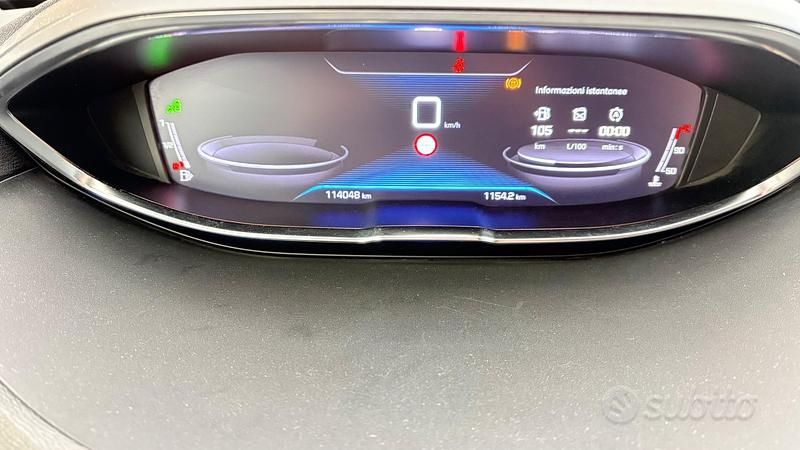 Usata Peugeot 3008 120 CV (88 kW) 2019 Bianco SUV