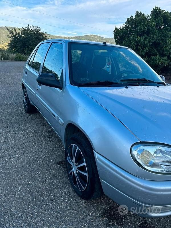 Usata Citroën Saxo 60 CV (44 kW) 2002 Grigio Utilitaria